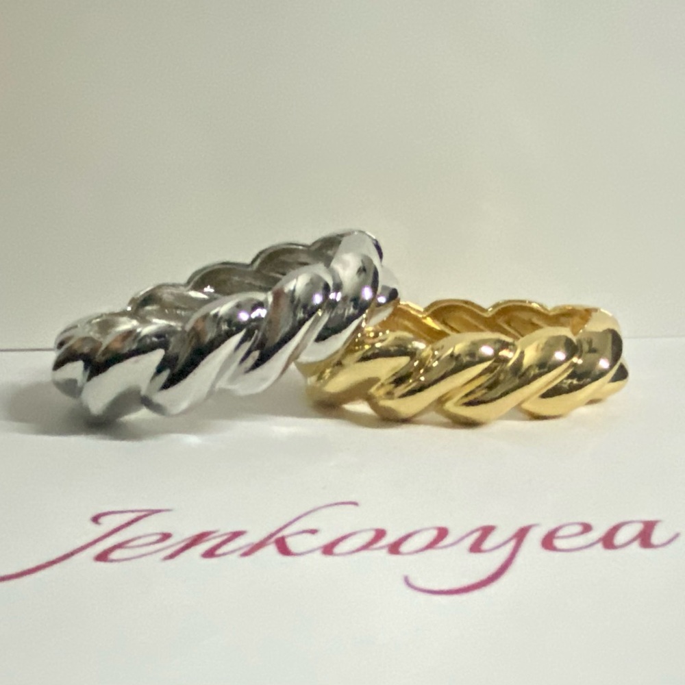 Silver Twisted Bangle Bracelet
